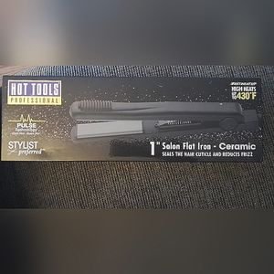 Hot tools 1' flat iron